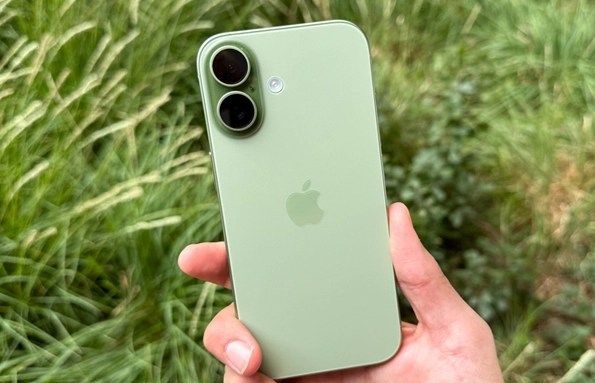 iPhone 18屏幕配置倒退 复用四年前的老款基材