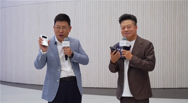 华为Pura X Max 10999元起开售，瞬间全版本售罄！余承东兴奋表示：卖爆了