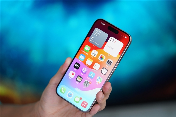 存储成本增加至少千元，苹果借iPhone 18系列涨价之机压低OLED面板采购价！