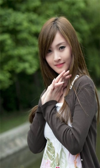 美女拼图图2