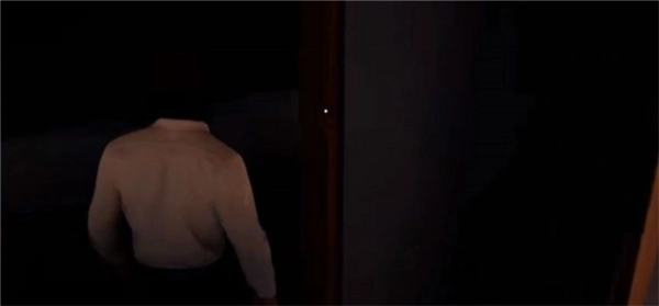 从放学后的教室逃出去