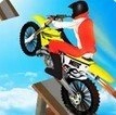 摩托车特技赛跑游戏