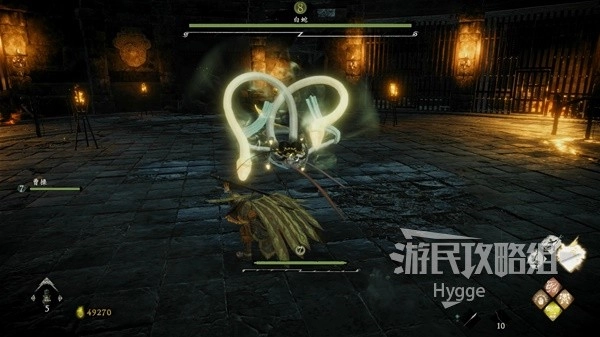 卧龙苍天陨落白蛇打法指南：教你如何击败白蛇