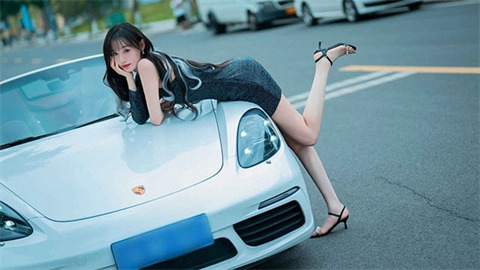 完蛋我被美女包围了前传图4